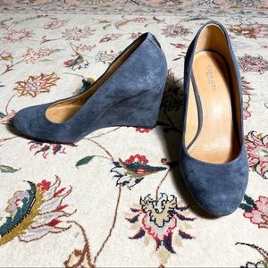 Coach wedge pumps